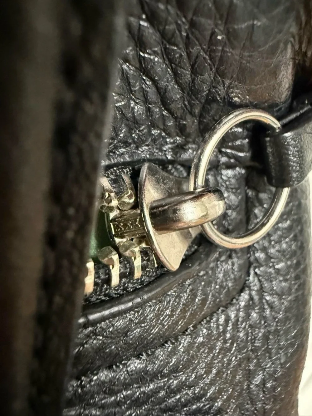 Coach 2010 shoulder